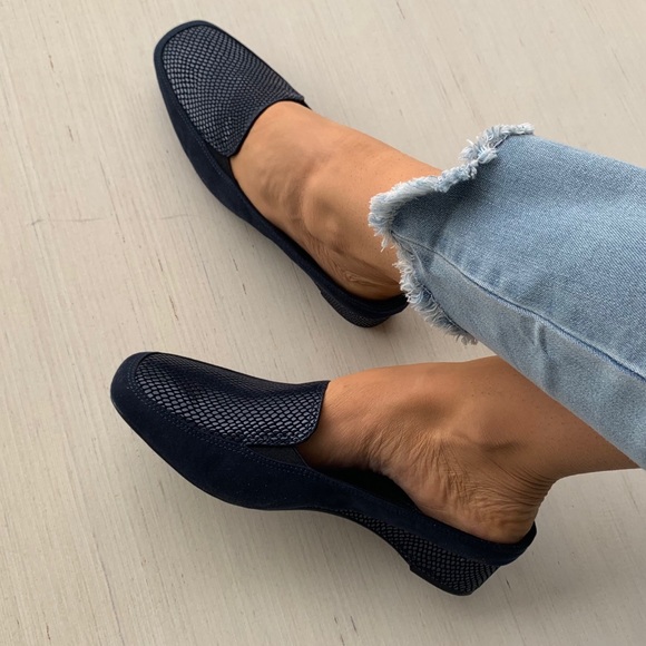 Nordstrom Shoes - Midnight Navy Snake Print Square Toe Slip On Mule